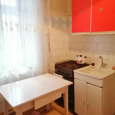 Apartment К Центру Города 15 Минут. *